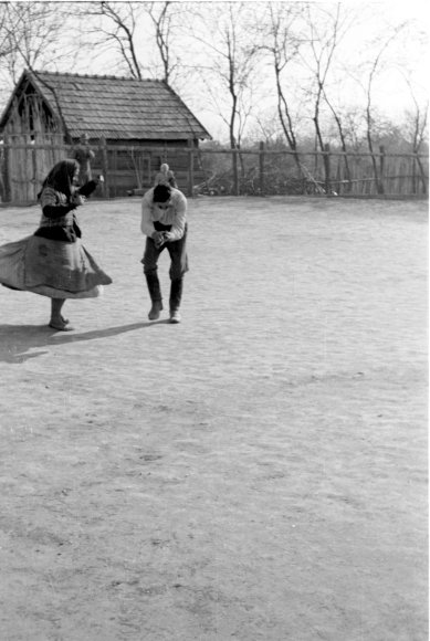 Cigánytánc. Paszab, 1956.