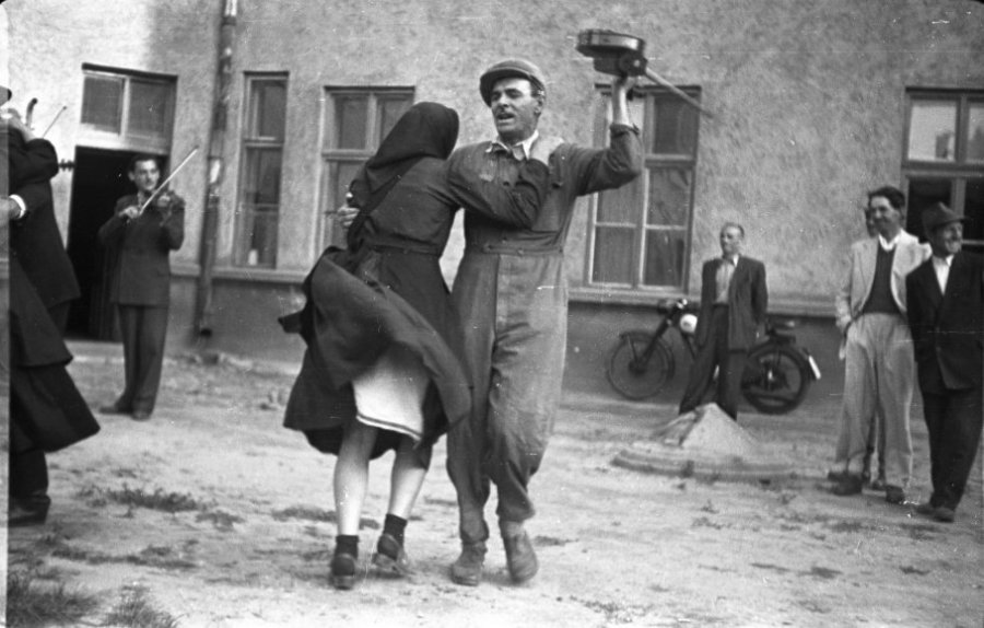Csárdás. Császárszállás, 1956.