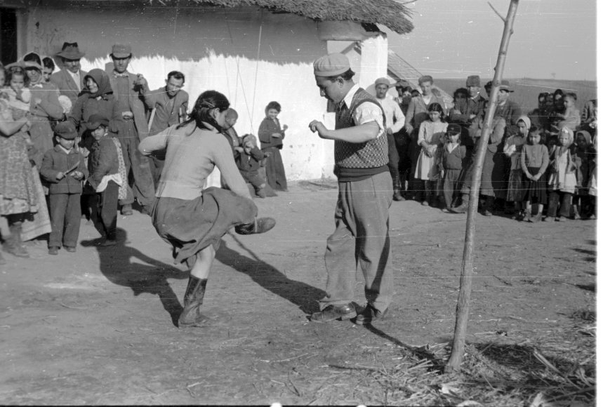 Cigánytánc. Kékcse, 1956.
