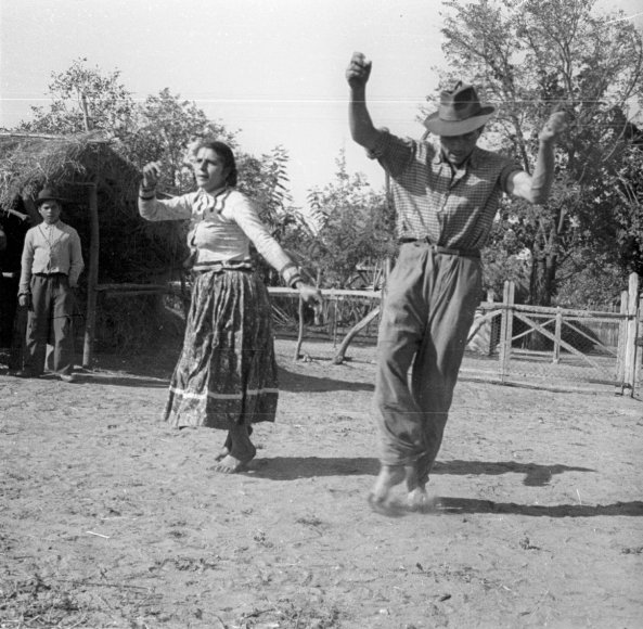 Cigánytánc. Nyírvasvári, 1956.