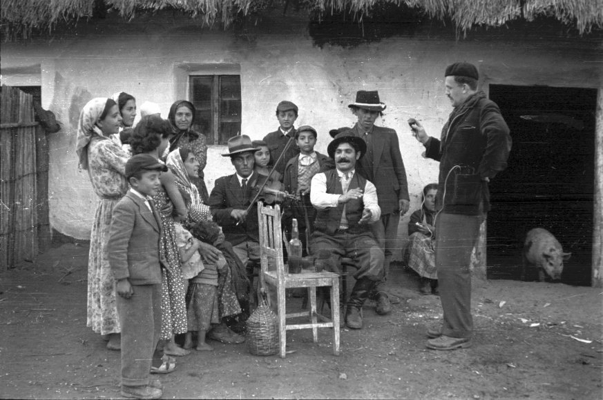 Dalolás. Nyírbátor, 1957.